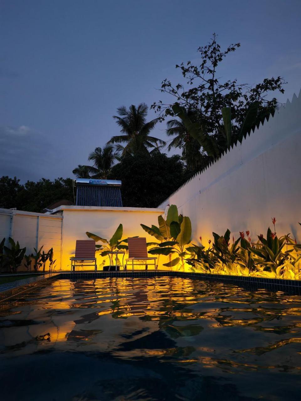 Hotel Found Mansion Pantai Cenang  Esterno foto