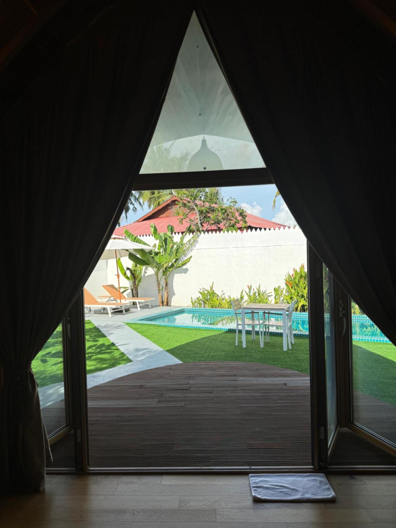 Hotel Found Mansion Pantai Cenang  Esterno foto